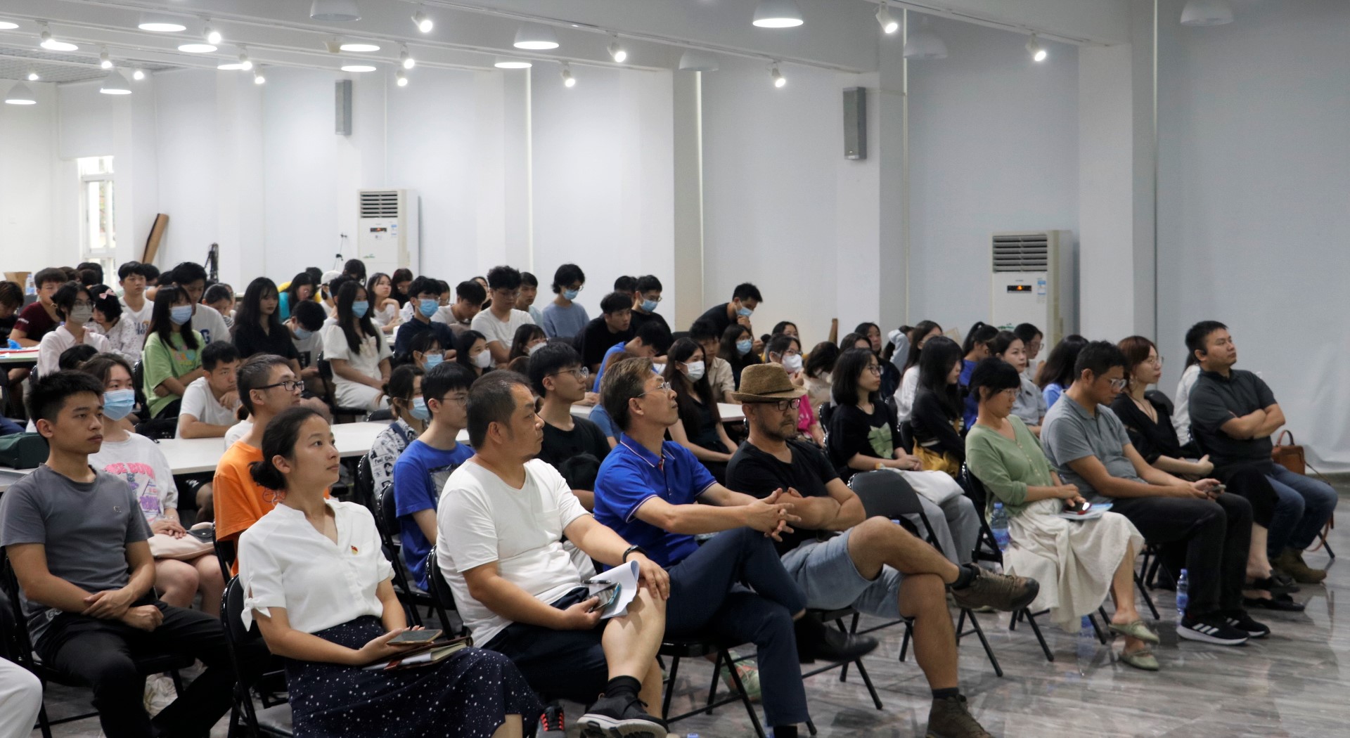 威廉希尔